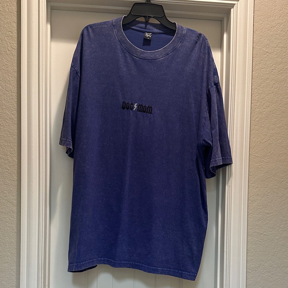 Dog Mom Embroidered Tee